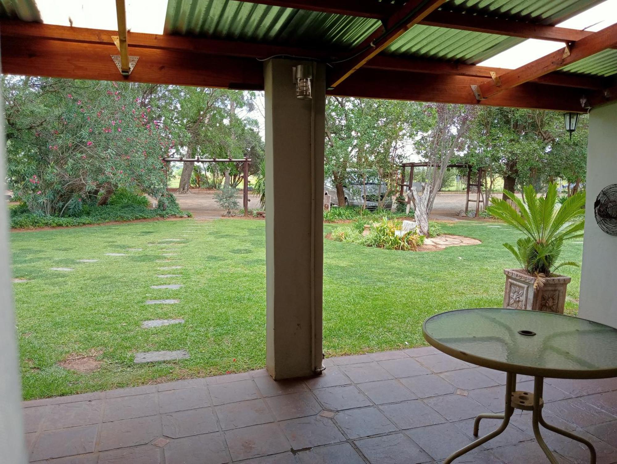 A Cherry Lane Self Catering And B&B Bloemfontein Exterior foto