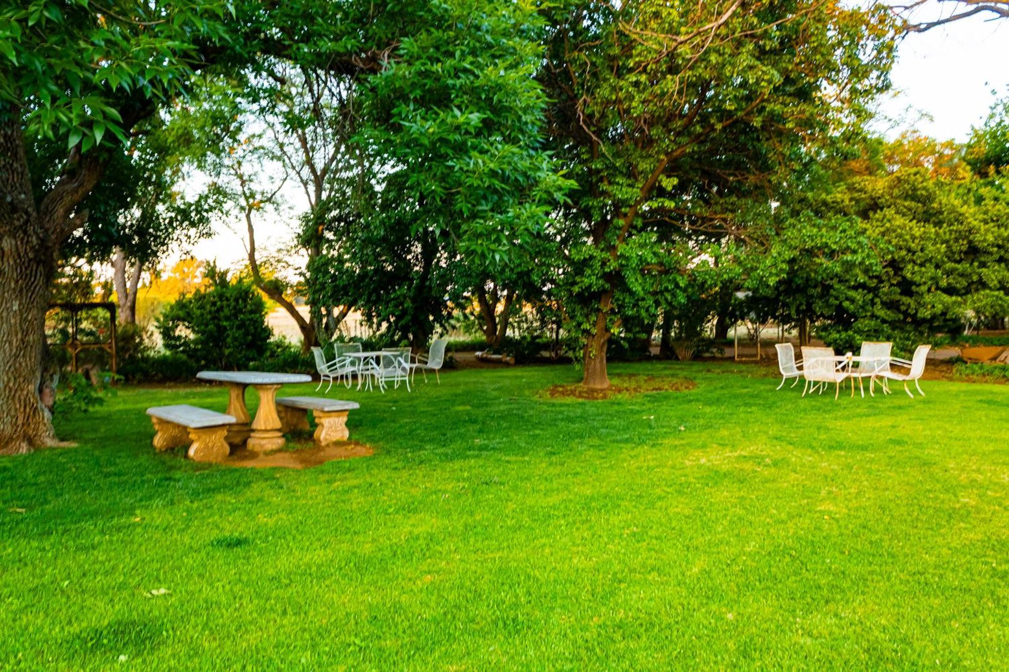 A Cherry Lane Self Catering And B&B Bloemfontein Exterior foto